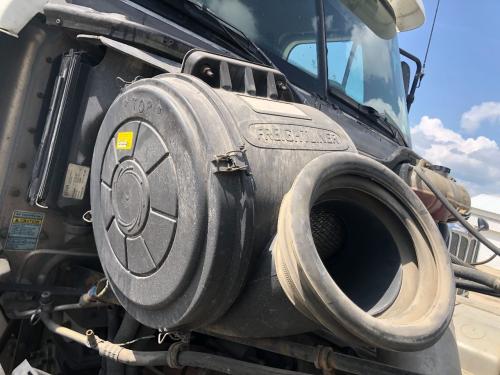 2004 Freightliner COLUMBIA 120 15-inch Poly Donaldson Air Cleaner