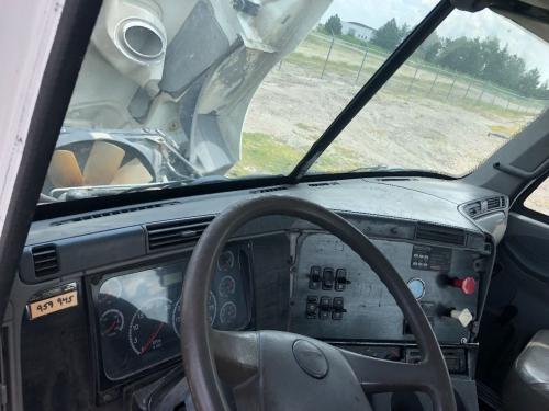 2004 Freightliner COLUMBIA 120 Dash Assembly