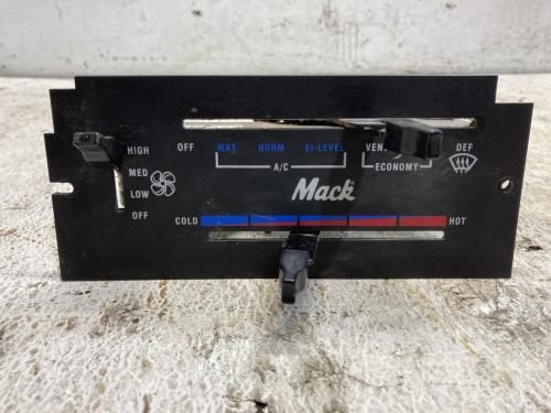 1998 Mack CL Heater & AC Temp Control: 2 Slides, 1 Switch | P/N RD-3-4240-0