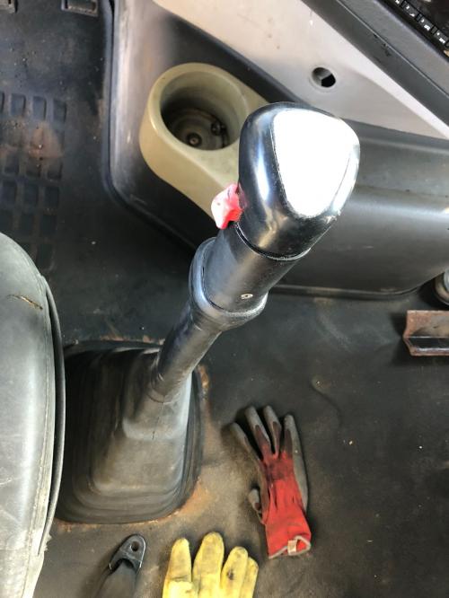 2006 Fuller RTLO16913A Shift Lever