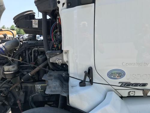 2017 Kenworth T680 White Left Extension Cowl
