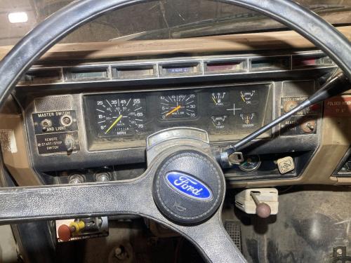 1991 Ford F800 Instrument Cluster