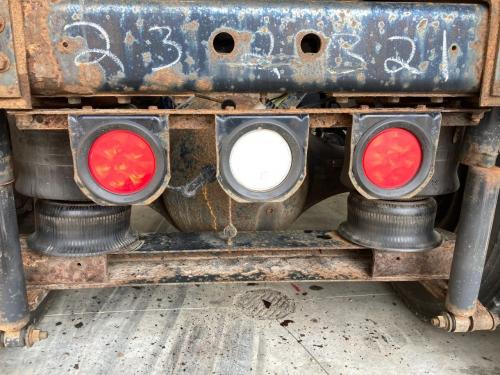 2000 International 4900 Tail Panel: Tail Panel Bar W/ 2 Red Lights And 1 White