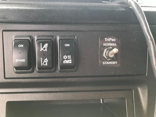 International LT Dash Panel: Switch Panel