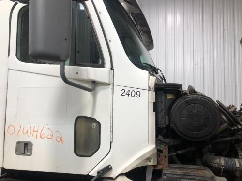 2007 Freightliner COLUMBIA 120 White Right Cab Cowl: Has Wear From Hood
