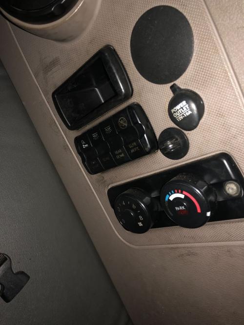 2014 Freightliner CASCADIA Control: Switch Panel, Temp Controls And Cubby All Included