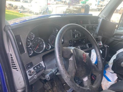 2014 Kenworth T680 Dash Assembly