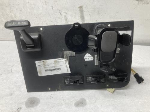 Freightliner CASCADIA Dash Panel: Switch Panel | P/N A0640924001E