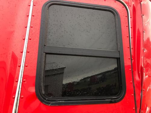 2013 Kenworth T660 Left Window