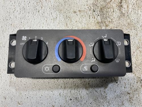 2013 Mack CXU Heater & AC Temp Control: 3 Knobs, 2 Buttons | P/N 29RD324AM