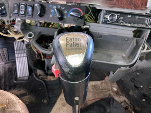 2000 Fuller RTLO18913A Shift Lever