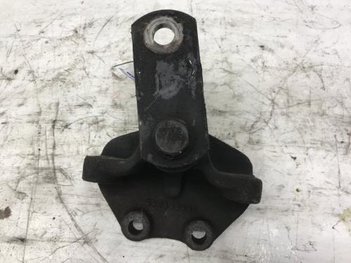 2004 Ford F650 Right Suspension Spring Hanger: P/N 3525663C1