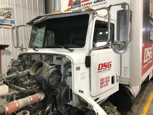 Complete Cab Assembly, 2013 Peterbilt 337 : Day Cab