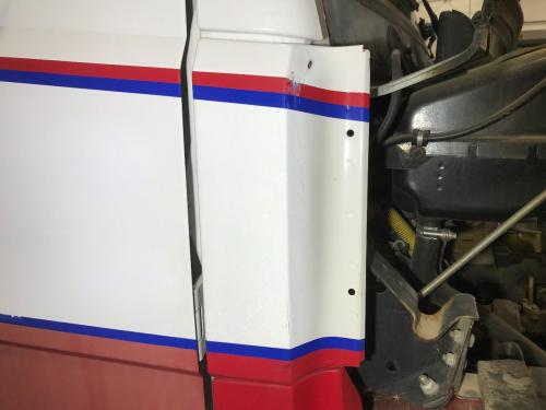 1998 Freightliner FL70 White Right Cab Cowl: Some Hood Wear