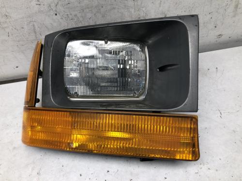 1999 Ford F550 SUPER DUTY Right Headlamp