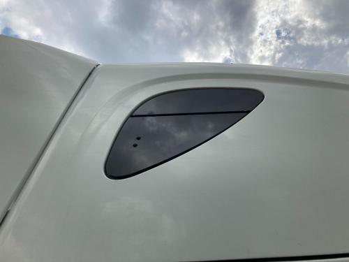 2012 Freightliner CASCADIA Right Window