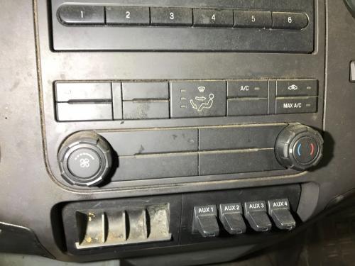 2011 Ford F750 Heater & AC Temp Control: 2 Knobs, 4 Buttons