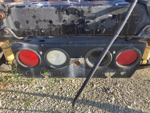 2008 Kenworth T2000 Tail Panel: Tail Panel W/ Lights, 2 Red 1 White, Missing 1 Light