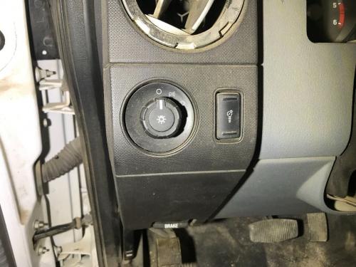 Ford F450 SUPER DUTY Dash Panel: Headlight Switch Panel