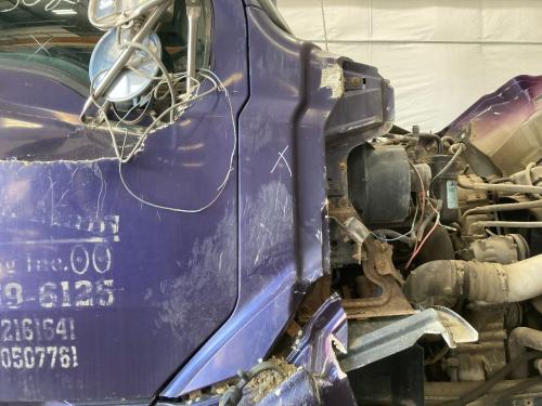 1997 Ford A9513 Purple Right Cab Cowl: Scraped Along Edge Where Hood Covers (Shown In Pictures)
