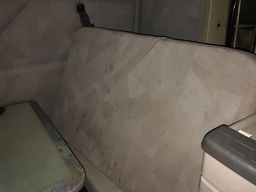 2008 Volvo VNL Set Of Cushions Covering Lower Bunk