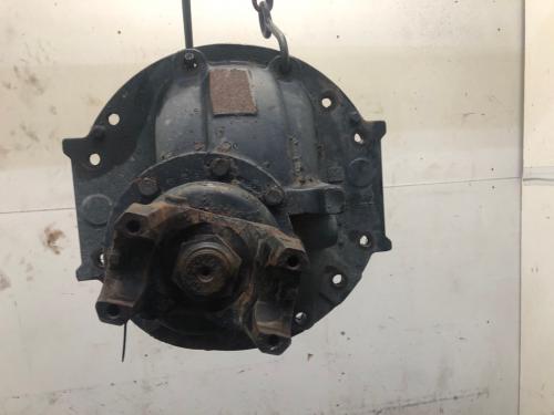 Meritor RS21145 Rear Differential/Carrier | Ratio: 5.29 | Cast# 3200r1864