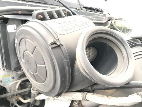 2005 Freightliner COLUMBIA 120 15-inch Poly Donaldson Air Cleaner