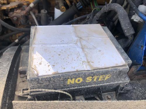 1999 Sterling A9513 Fuse Box