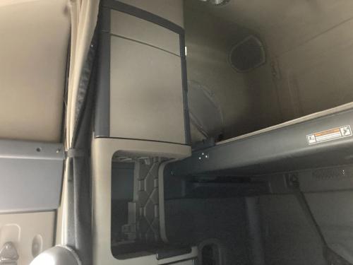 2016 Freightliner CASCADIA Right Cabinets