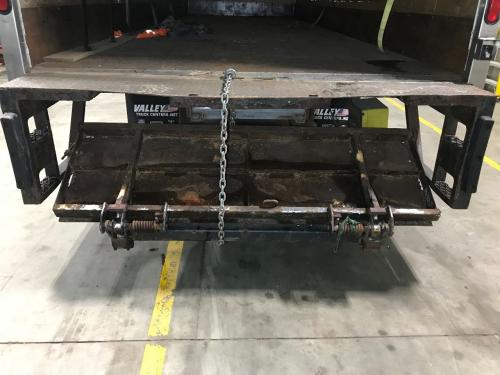 Tuck Under Liftgate: Functional Maxon Liftgate, Very Rusty Throughout, Platform Rusting Through