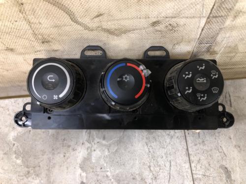 2022 Freightliner CASCADIA Heater & AC Temp Control: 3 Knobs, 3 Buttons