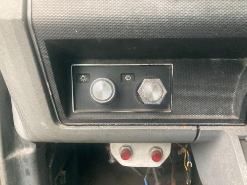 Ford F700 Dash Panel: Switch Panel