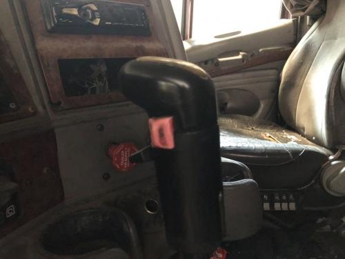 2005 Fuller RTLO18913A Shift Lever