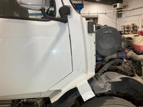 2015 Volvo VNL White Right Cab Cowl: Some Scuffs On Outside