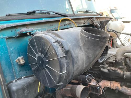 1996 Volvo WIA 12-inch Poly Donaldson Air Cleaner