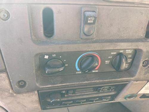 2001 Sterling ACTERRA Heater & AC Temp Control: 3 Knobs