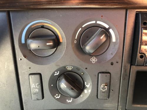 2016 Volvo VNL Heater & AC Temp Control: 3 Knobs, 2 Buttons