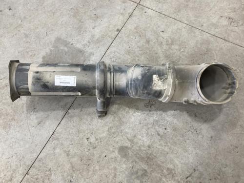 2005 Cat C13 Air Transfer Tube | Cowl To Cleaner | Engine: C13