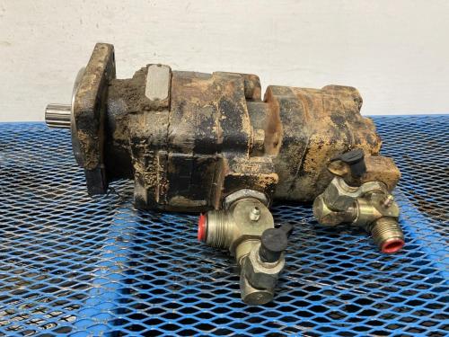 1995 Case 721B Hydraulic Pump: P/N L127270