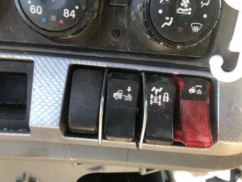 Kenworth T680 Dash Panel: Shift Cover