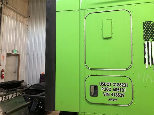 Kenworth T680 Green Right Lower Fairing/Cab Extender