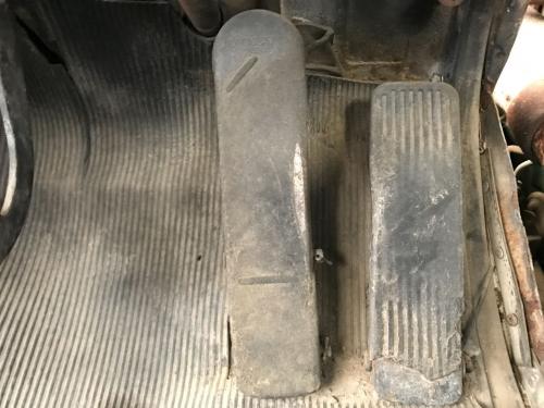 1986 Volvo N12 Foot Control Pedals