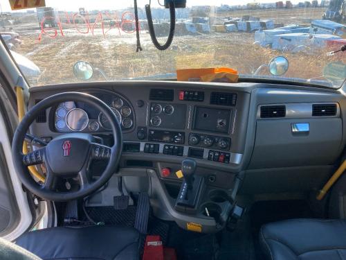 2018 Kenworth T680 Dash Assembly