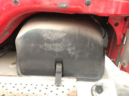 2004 Freightliner M2 106 Poly Battery Box | Length: 18.00 | Width: 14.5