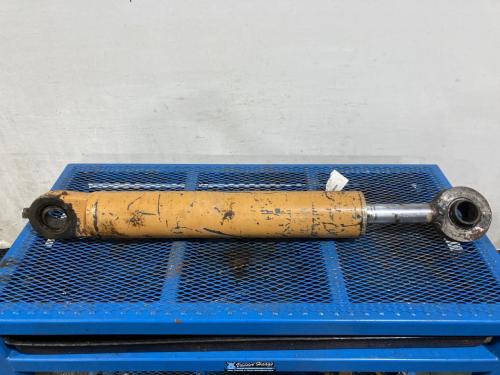 1999 Case 921C Left Hydraulic Cylinder: P/N 1346169C4