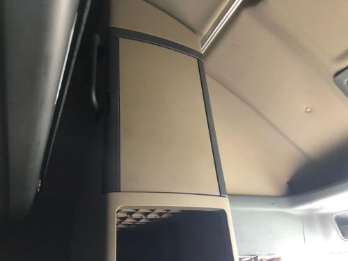 2018 Freightliner CASCADIA Left Cabinets