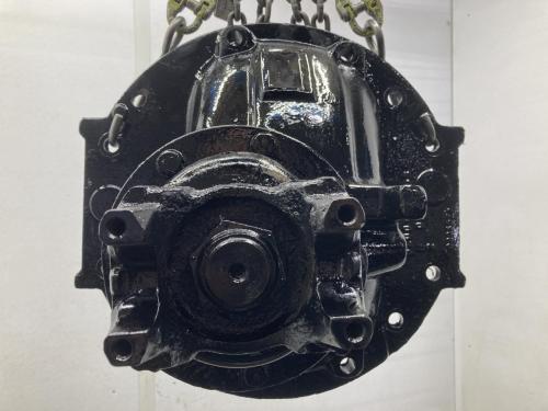 Meritor RS17145 Rear Differential/Carrier | Ratio: 3.90 | Cast# 3200-R-1864
