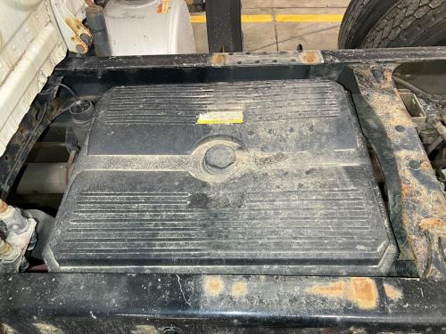 2015 Freightliner CASCADIA Poly Battery Box | Length: 31.00 | Width: 25.0