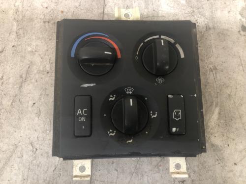 2014 Volvo VNL Heater & AC Temp Control: 3 Knobs, 2 Buttons