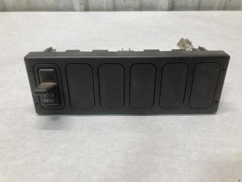 International TRANSTAR (8600) Dash Panel: Switch Panel | P/N 3575432C4
